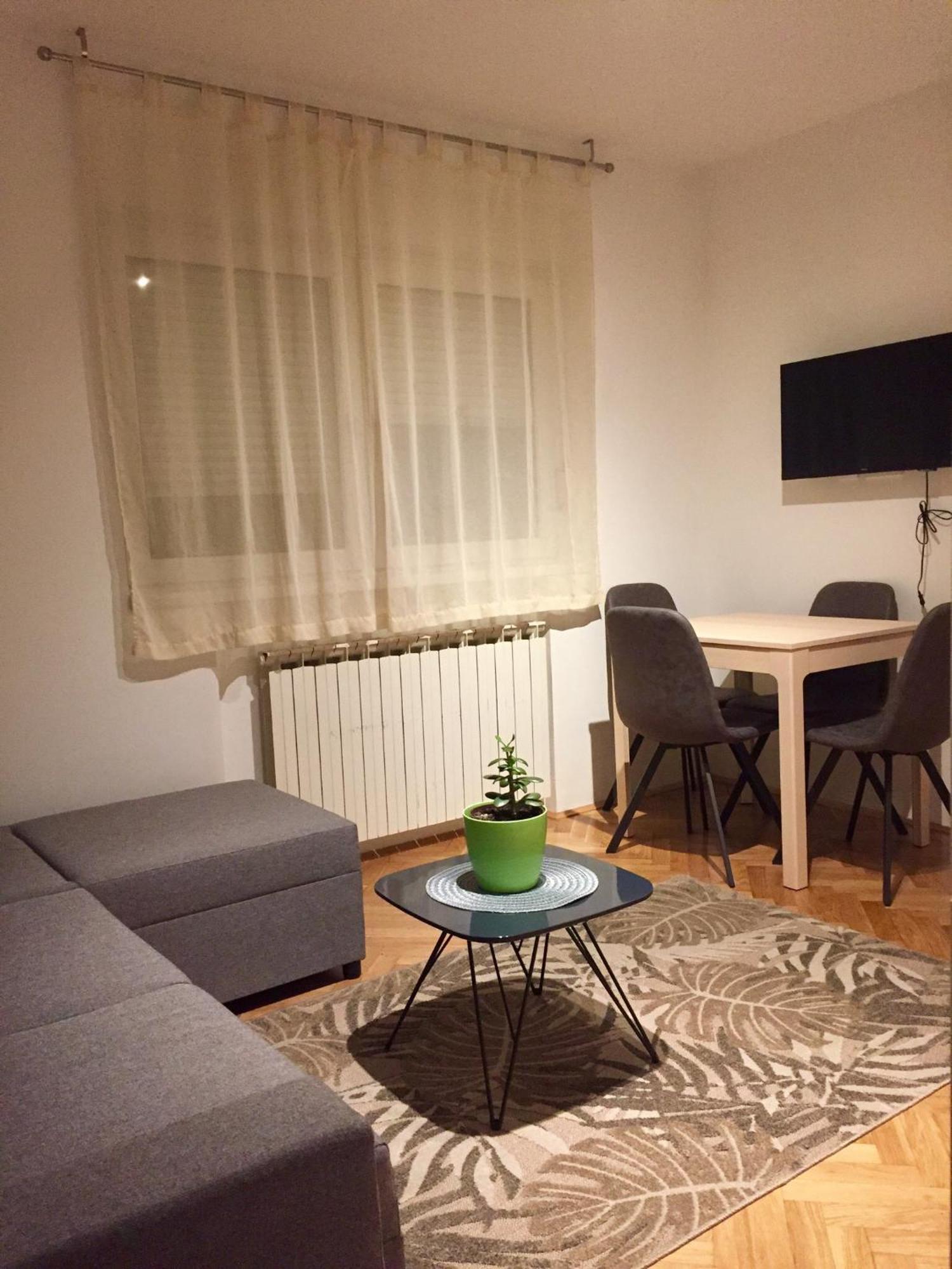 Appartamento Hipodrom Zagabria Esterno foto